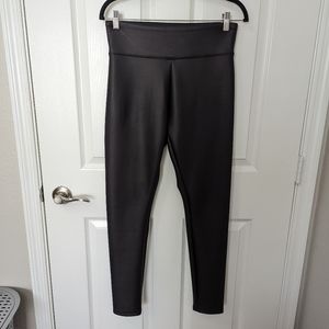 NWOT Express scuba leggings M